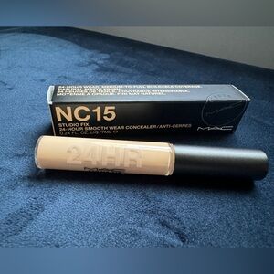 Mac Studio Fix 24 Hour Smooth Wear Concealer